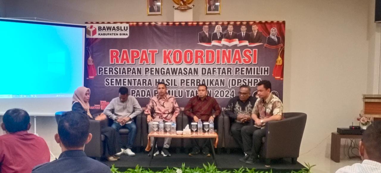 Bawaslu Gelar Rapat Koordinasi Evaluasi Pengawasan DPS